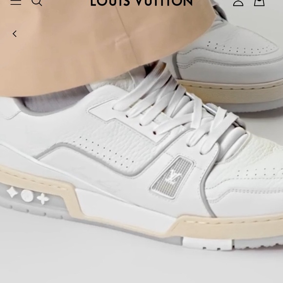 Louis Vuitton LV trainer sneaker #54. Brand New,never worn. Excellent condition - Picture 3 of 12